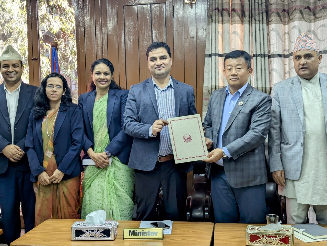 शैलजा आचार्य हृदय रोग उपचार केन्द्रलाई स्तरोन्नती गर्न मन्त्री पौडेल सहमत